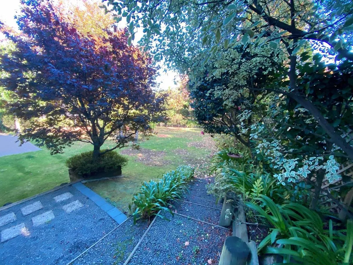 Lake View Family Lodge Up Tp 14 People Rotorua