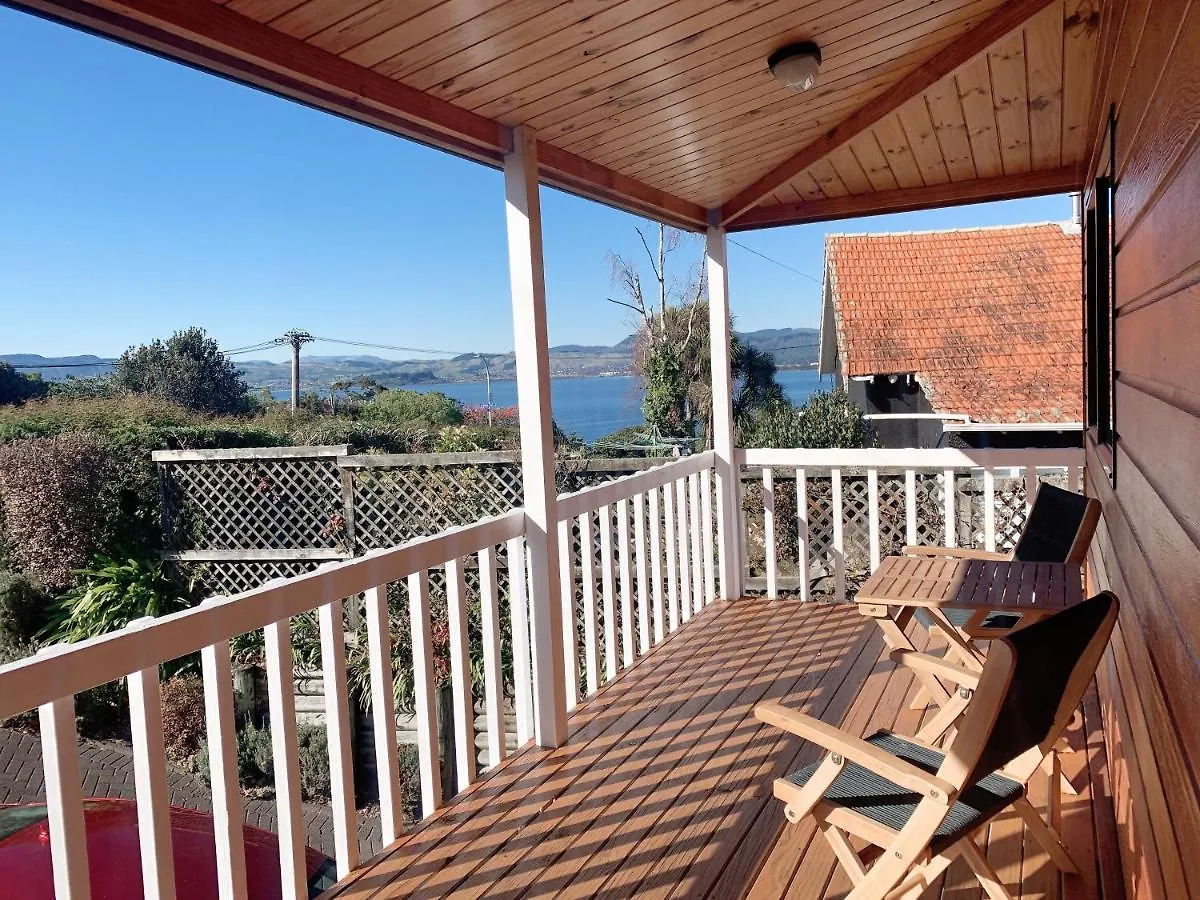 Hébergement de vacances Lake View Family Lodge Up Tp 14 People Rotorua